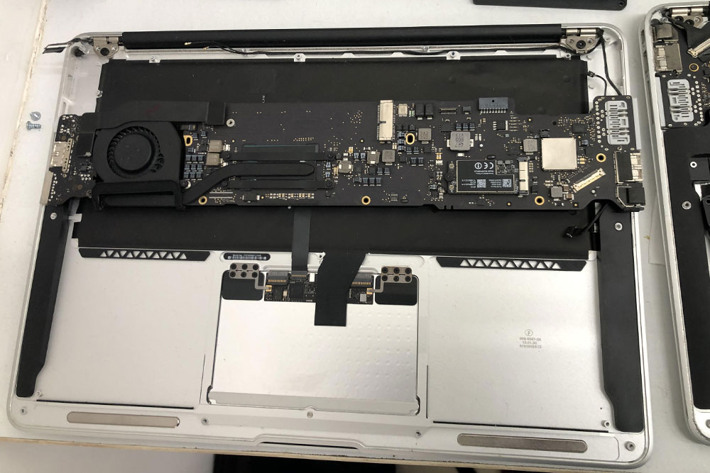  Apple Macbook Motherboard Issue Fixed